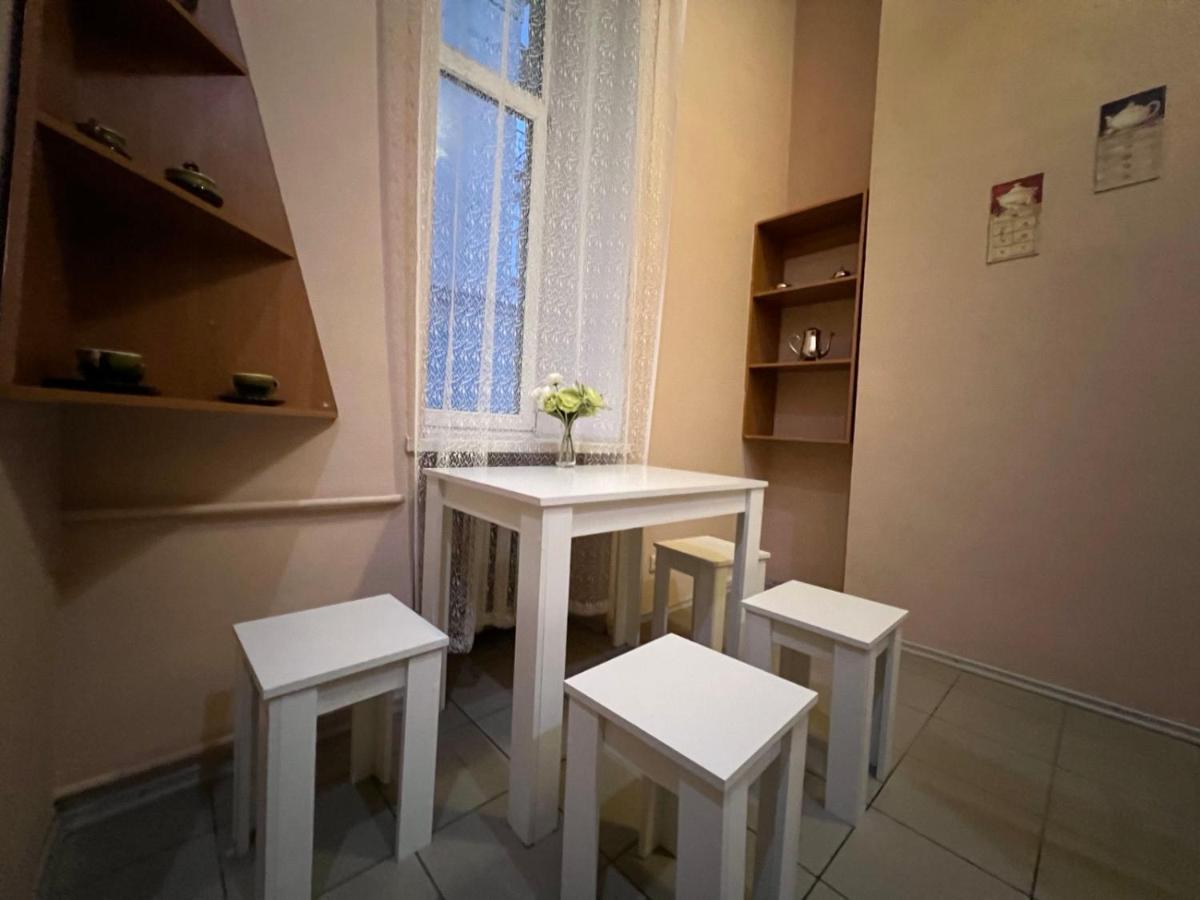 Apartment In The Historic Center Kyiv Exterior photo